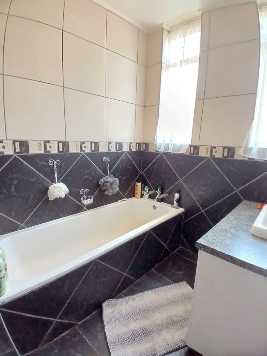 3 Bedroom Property for Sale in Sasolburg Ext 15 Free State